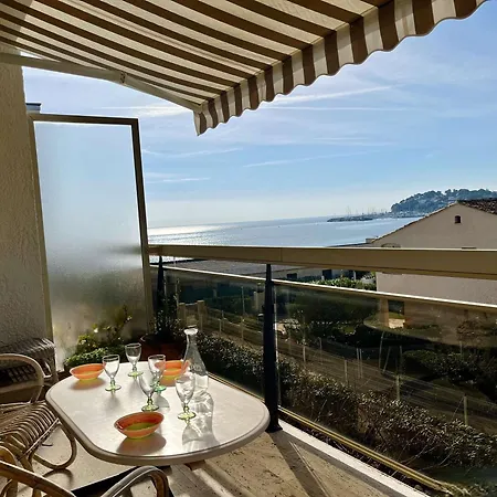 Moderne Avec Parking Et Climatisation A - Fr-1-226b-187 * Cavalaire-sur-Mer