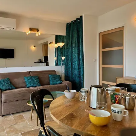 Moderne Avec Parking Et Climatisation A - Fr-1-226b-187 Apartamento